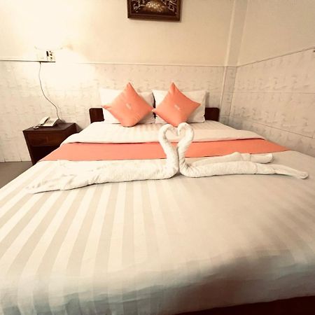 Nice Guesthouse Phnom Penh Exterior foto
